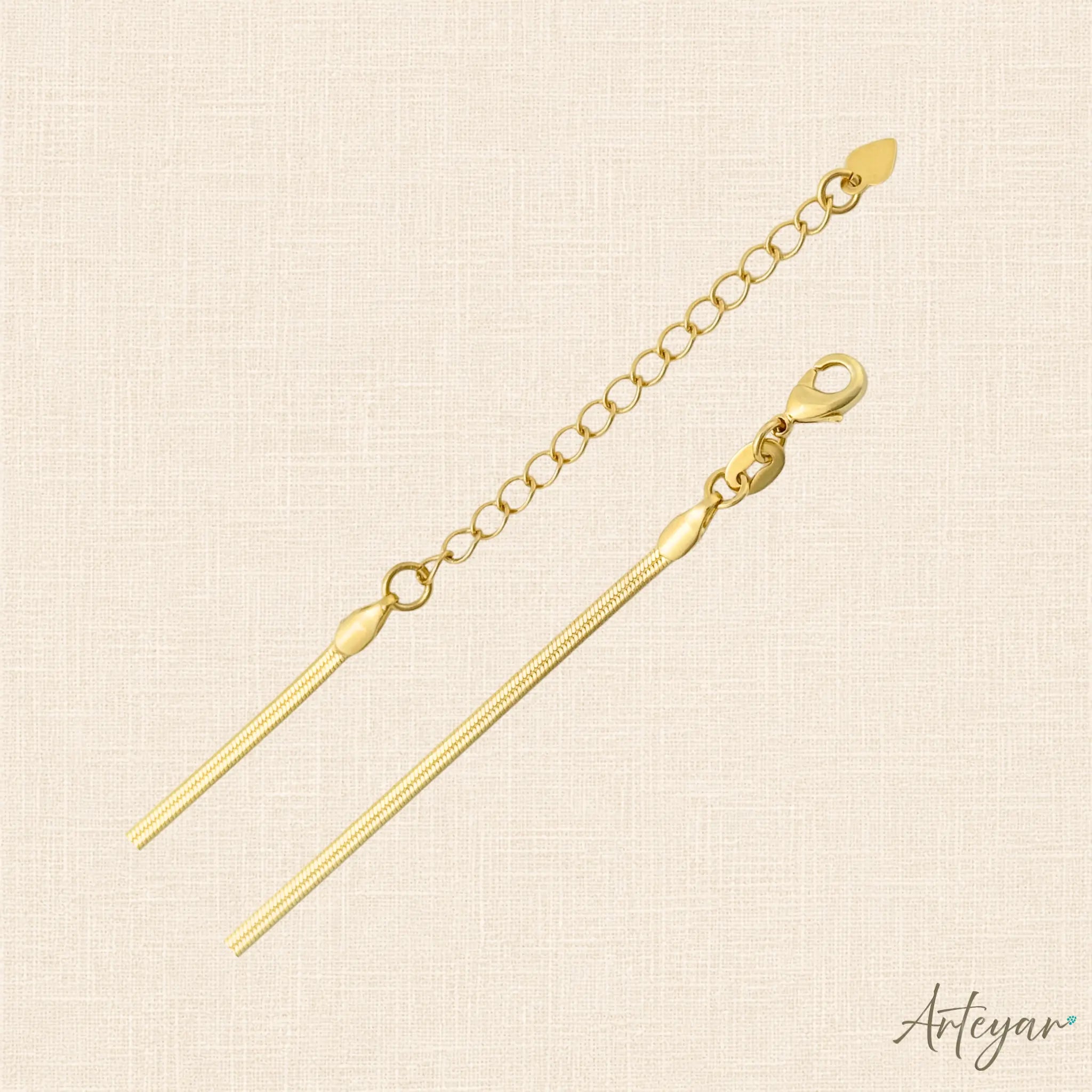 Lina Golden Snake Necklace with Smooth Links and Extender for Women, Arteyar Design, Elegant and Versatile Jewelry.
