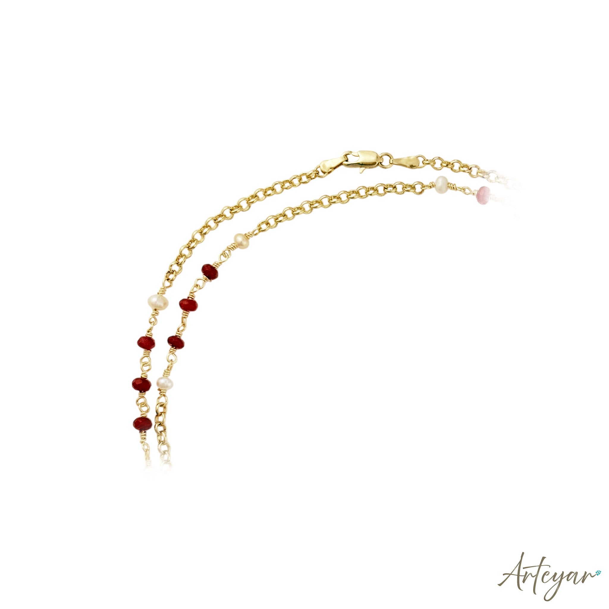Elegant necklace with red agate, white pearls and gold links – Lilt Agate by Arteyar.