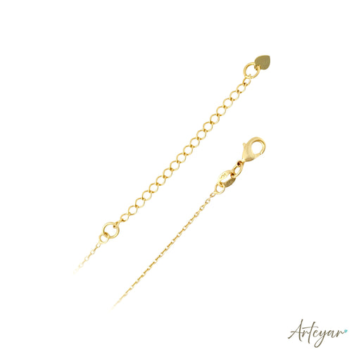 Elara Chain Necklace