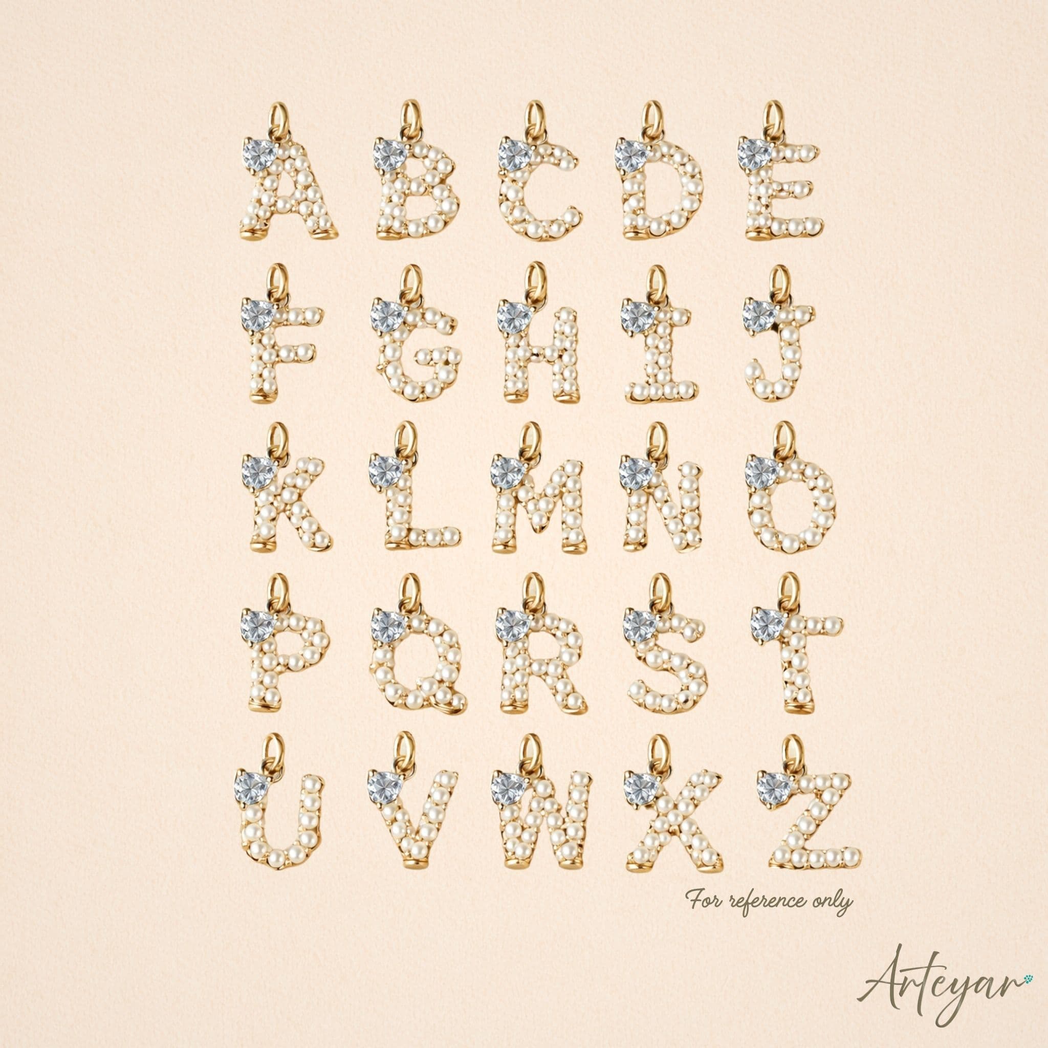 Elegant Golden Necklace with a Personalized Hand-Crafted Pearl Initial and Sparkling Heart Charm, Signa Design by Arteyar, Classic Elegance with Personal Sentiment, Perfect for Daily Wear or as a Meaningful Gift.