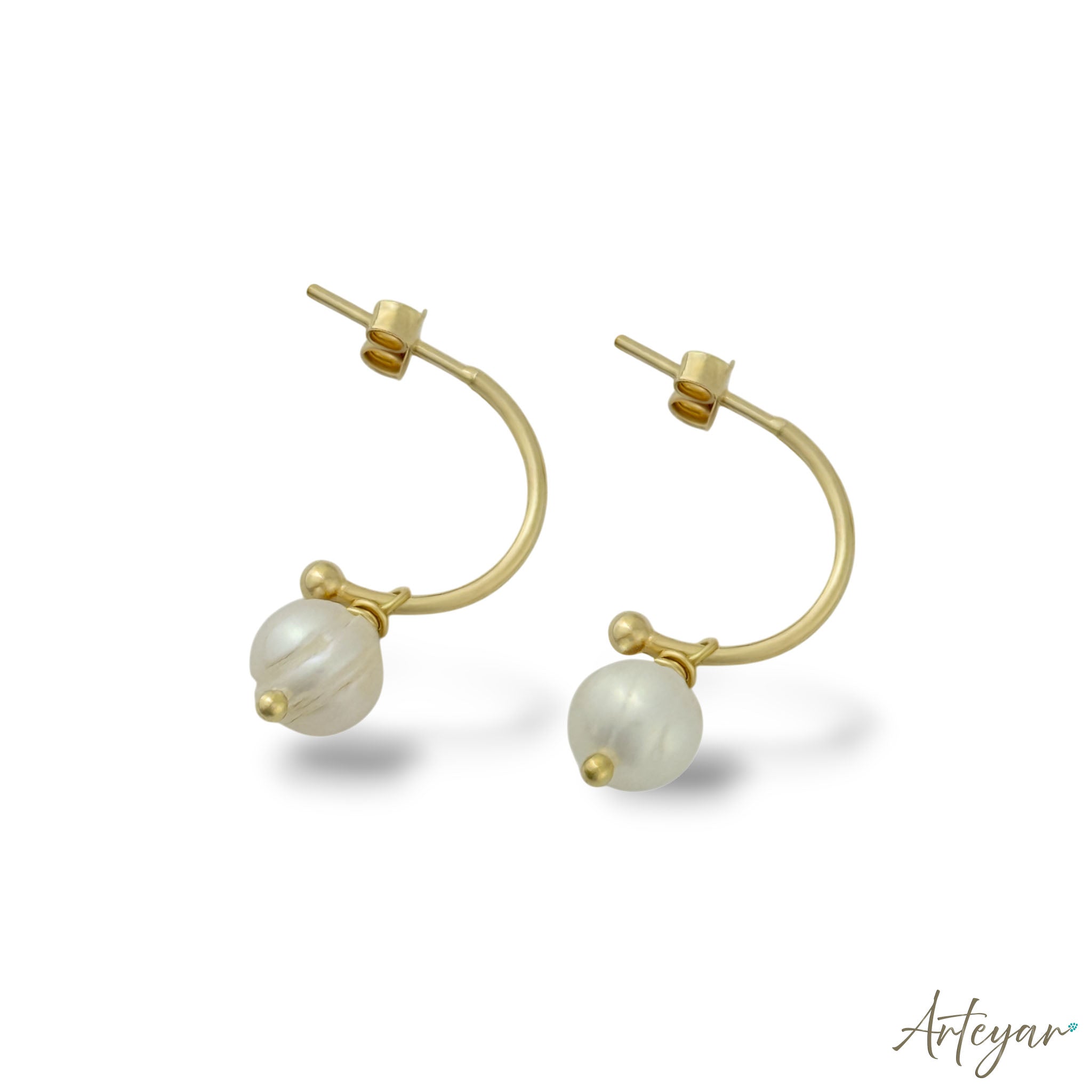 Zira Pearl Hoop Earrings